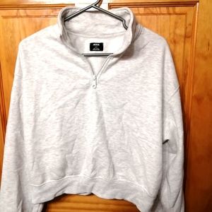 3/4 zipper cropped sweater